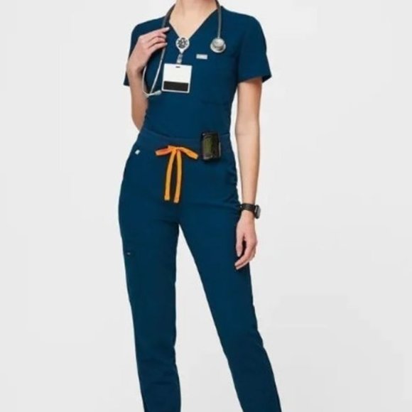 FIGS High Waisted Zamora™ Jogger Scrub Pants 2.0 (Deep Reef) - Picture 2 of 6